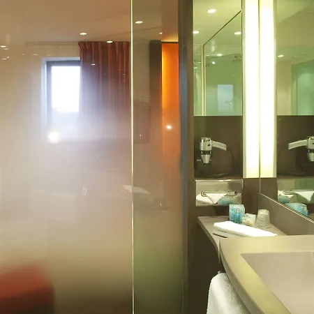 Oceania Rennes Hotel