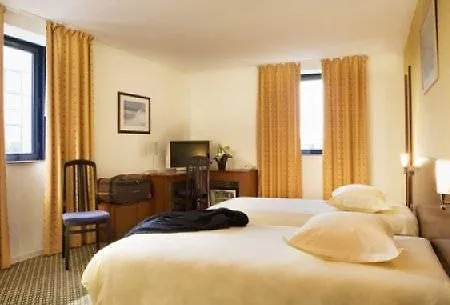 호텔 Oceania Rennes 4*