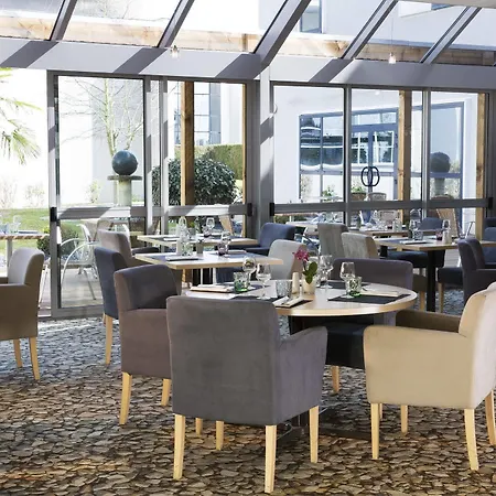 호텔 Oceania Rennes 4*